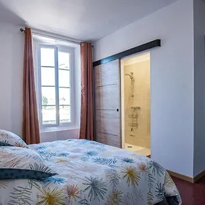 maison-avec-jardin-proche-du-centre-ville-isle-sur-la-sorgue.fr-provencehotel.com/