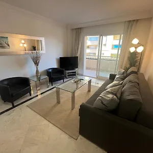  Apartment Heart Of Puerto Banus Newly Renavated Free Parking , Wifi ,pool,gym,padel Court Spain